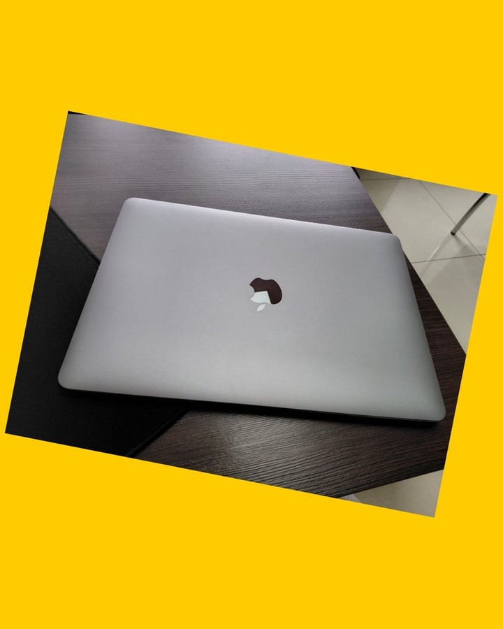 MacBook Air 2020 i3