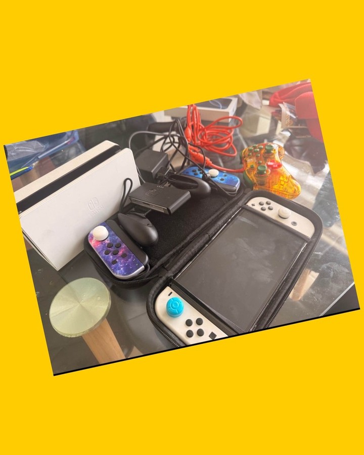 Nintendo Switch OLED