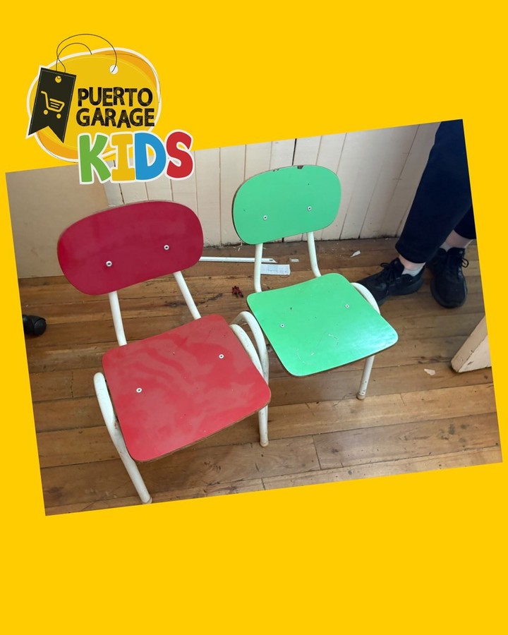 Set de 2 sillas infantiles plásticas apilables