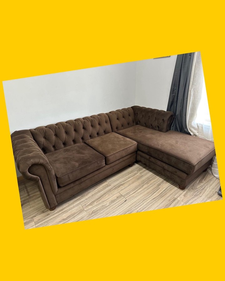 Sofá seccional Chesterfield derecho 3C Barra Design
