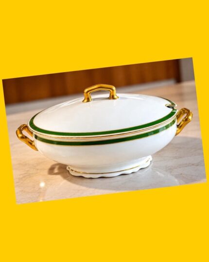 Sopera de porcelana francesa Limoges L. Bernardaud & Cie