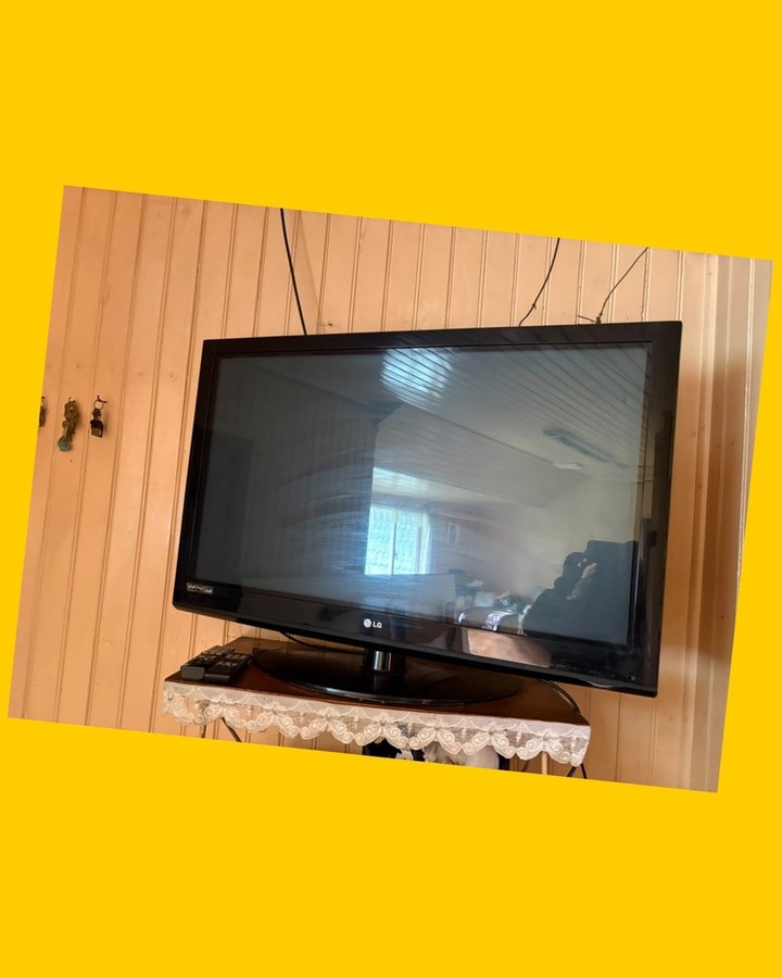 Televisor LG de 42