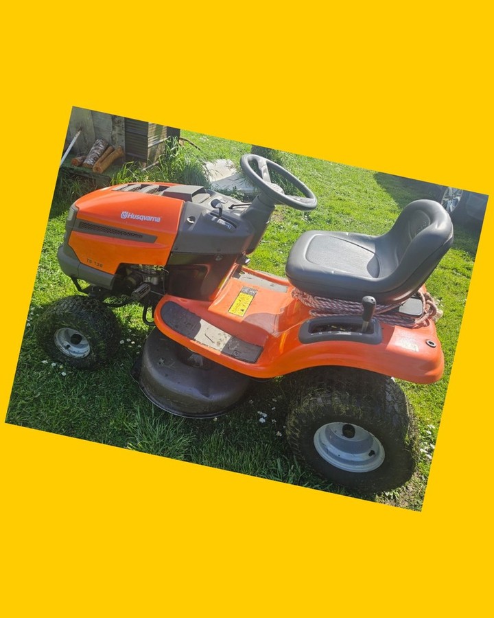 Tractor cortacésped Husqvarna