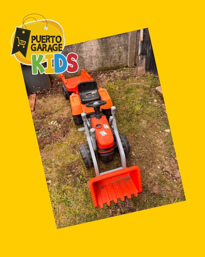 Tractor infantil con carro